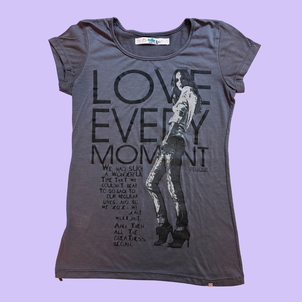 Y2K Peuque Jeans Love Every Moment Graphic Tee Gray Scene #19